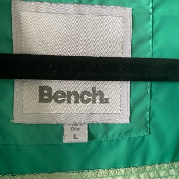 BENCH-BLUE & Green Colour Block Windbreaker (Size:Large) - Picture 12 of 12